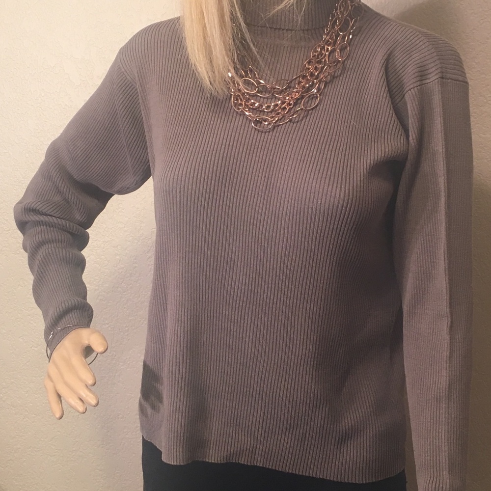Barry Bricken MRP $170 Dark Grey 100% Silk cable k
